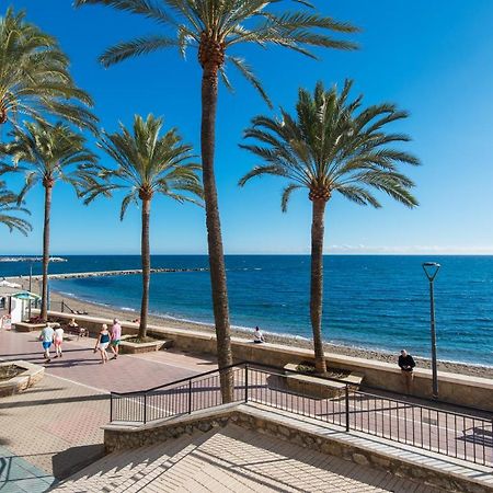 Rentandhomes Beachfront Marbella Center ภายนอก รูปภาพ