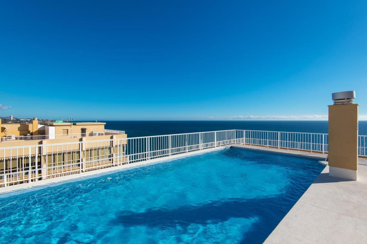 Rentandhomes Beachfront Marbella Center ภายนอก รูปภาพ