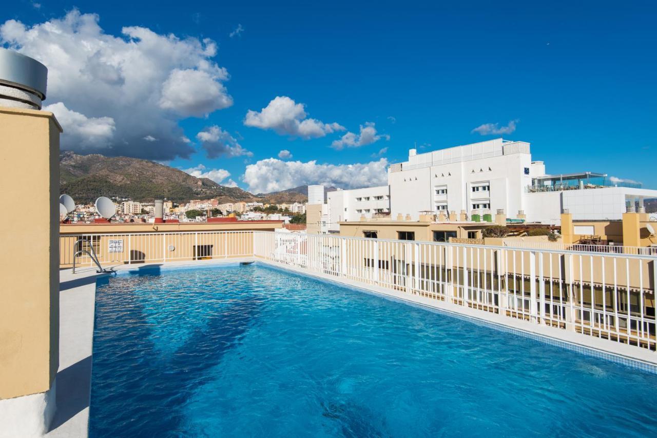 Rentandhomes Beachfront Marbella Center ภายนอก รูปภาพ